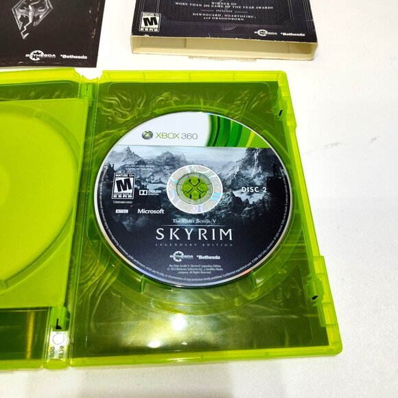 The Elder Scrolls V: Skyrim Legendary Edition Xbox 360 2-Disc Set W/ Booklet - Picture 4 of 8